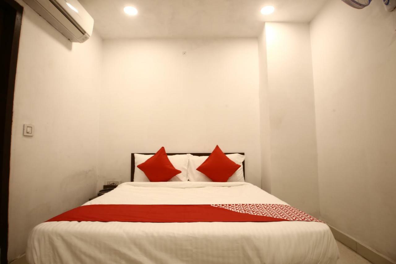 Oyo Flagship 29984 Seven Heaven 3* New Delhi